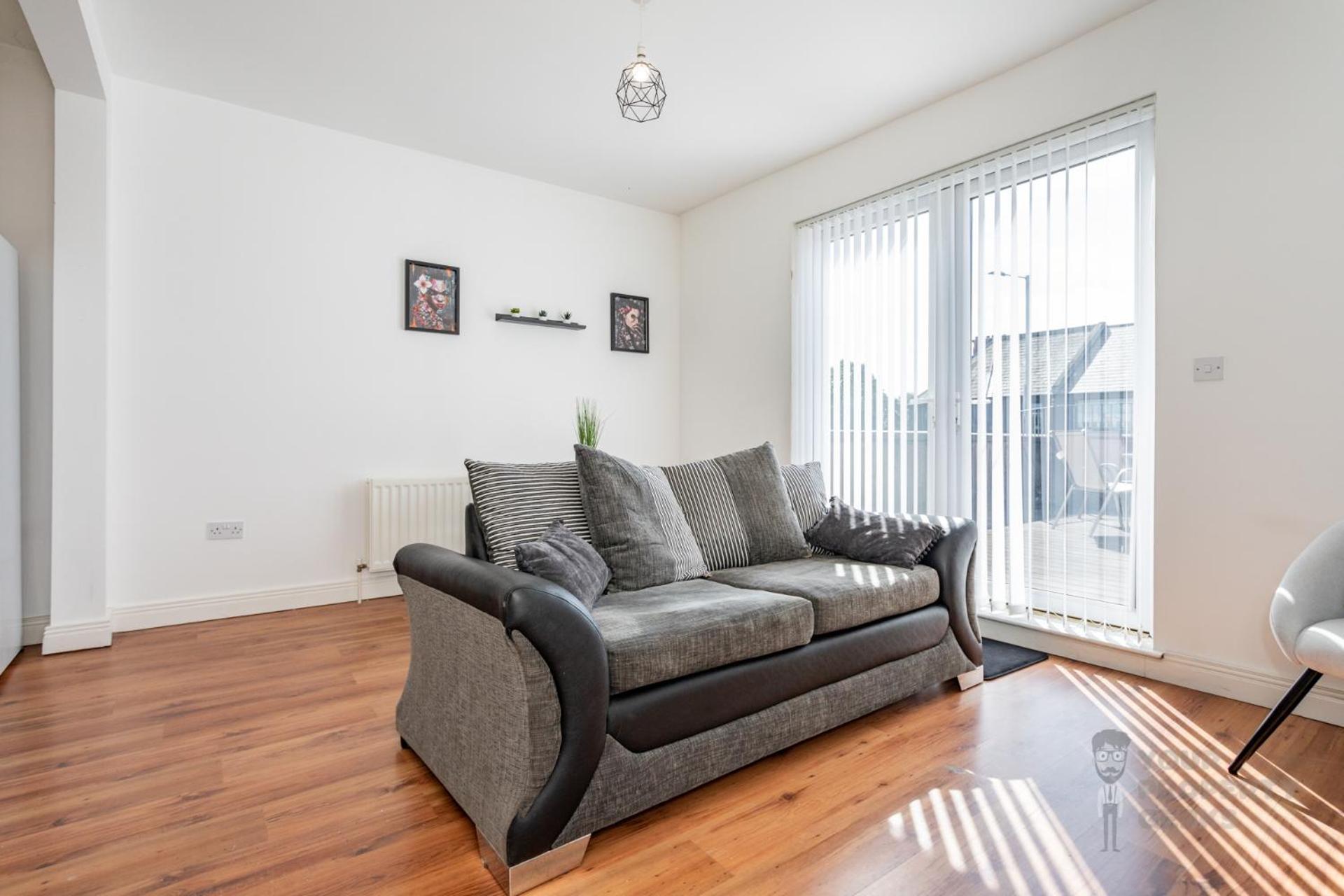 Attic Style 2 Bed Duplex Apartment With Rooftop Patio Belfast Exterior foto